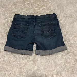 7 for all mankind women’s size 26 shorts. 13 inch length. Dark denim.